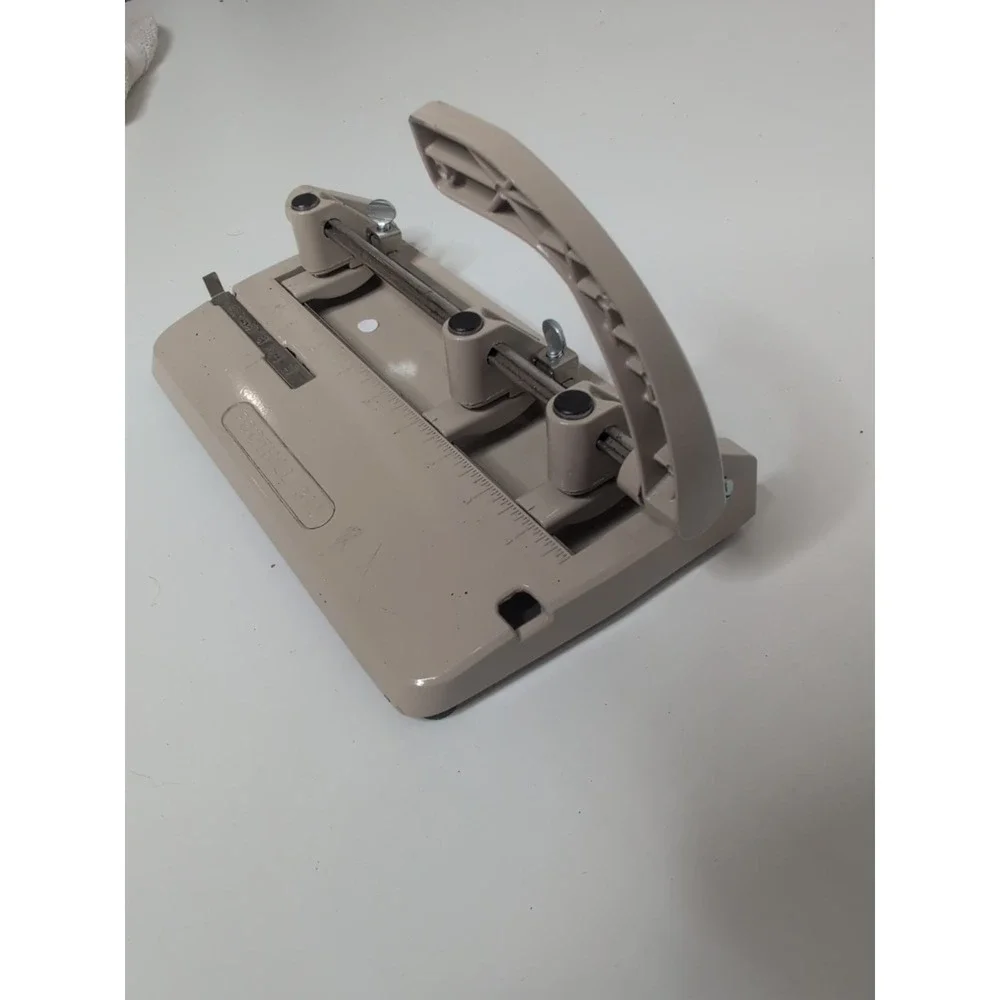 Vintage FOOTHILL 310 Heavy Duty 3 Hole Punch Adjustable Foothill Handicapped USA